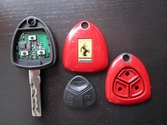 Repainting Ferrari 599 Key